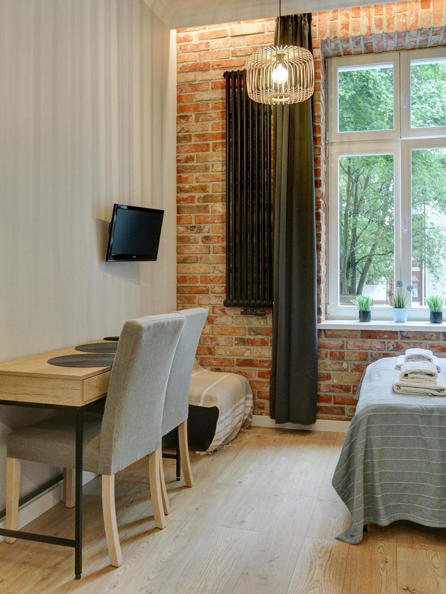 Homestay Kamienica Ogrodowa *